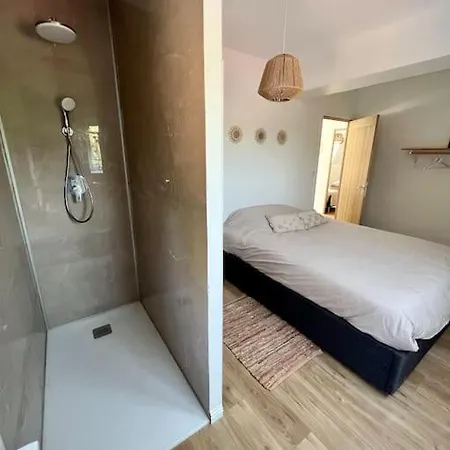 Feriehus Les Volets Bleus *